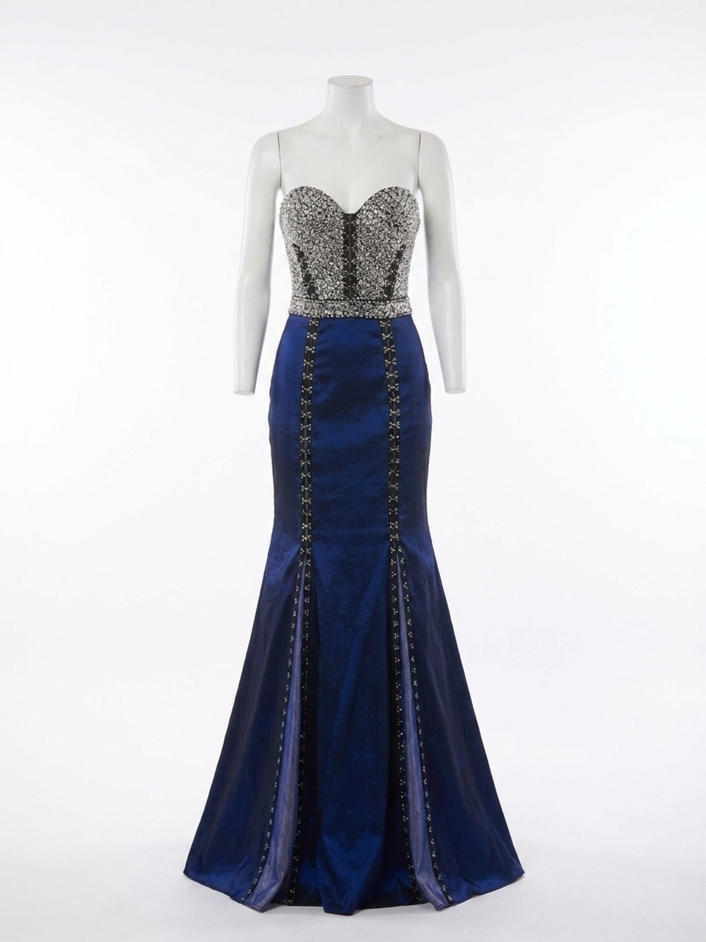 NEW MAC DUGGAL embellished sweetheart neck evening gown in midnight